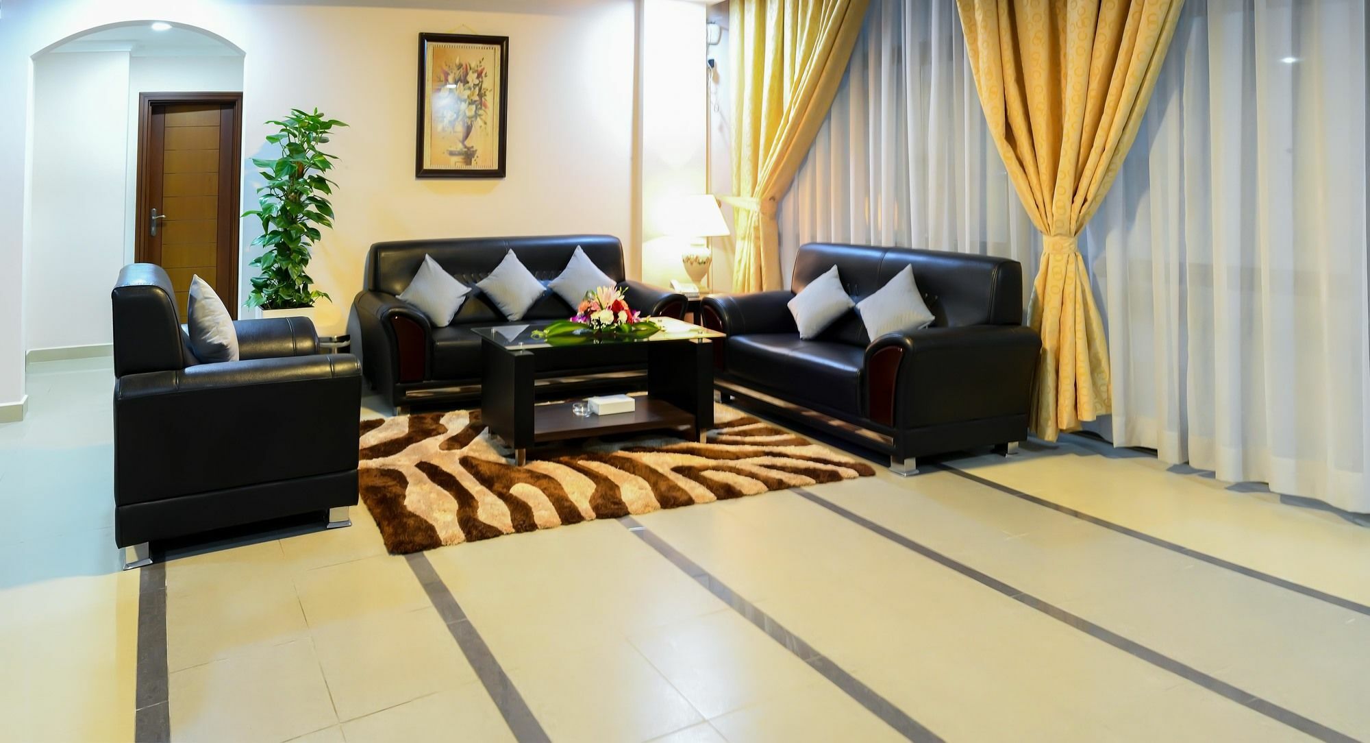 Sea Diamond Plaza Apartments Манама Экстерьер фото